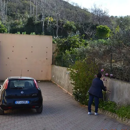 Casa Accorinti Apartment