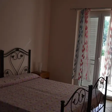 Casa Accorinti Apartment